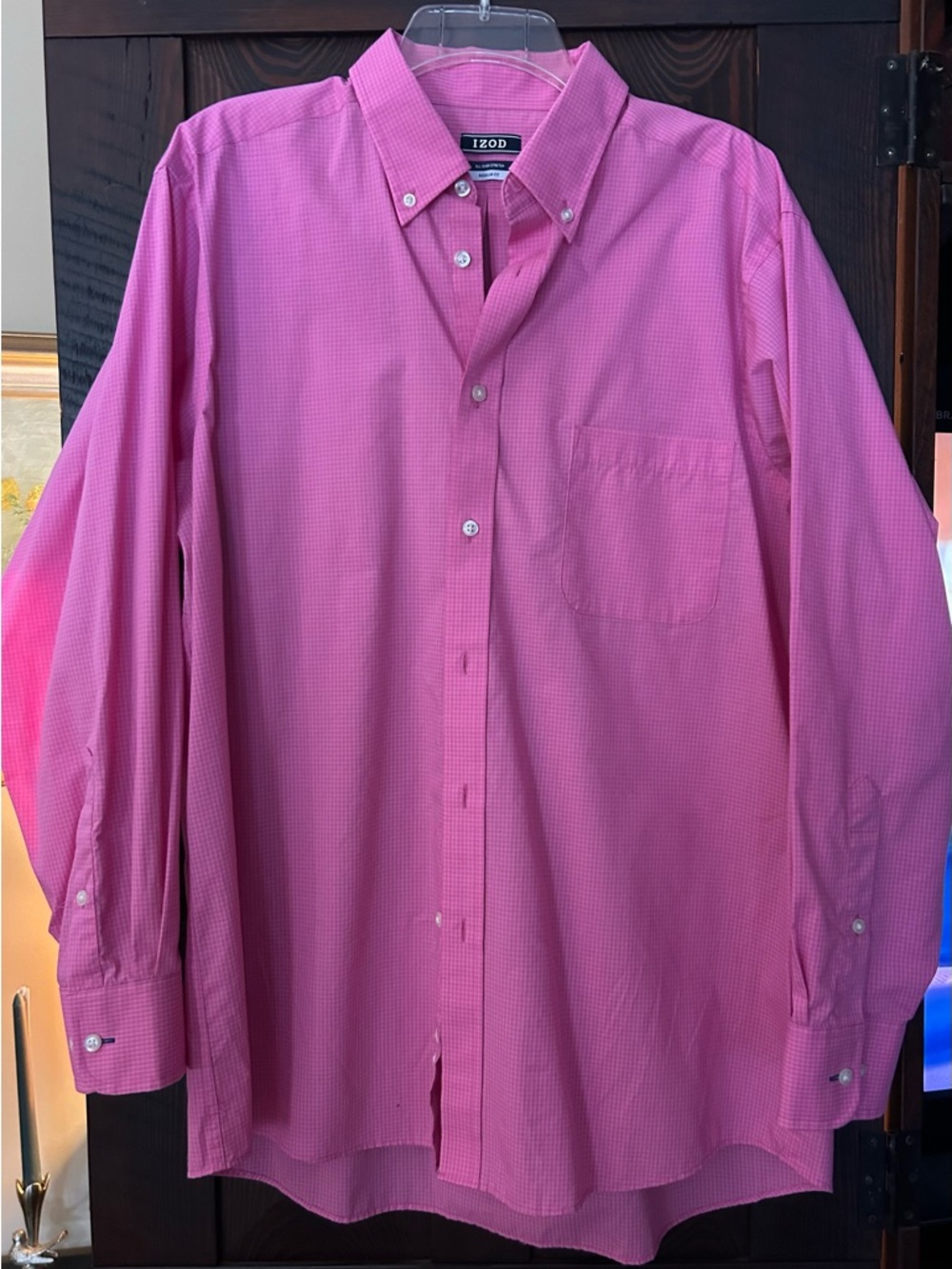 Izod Men's Bright Pink Button-Down Dress Shirt